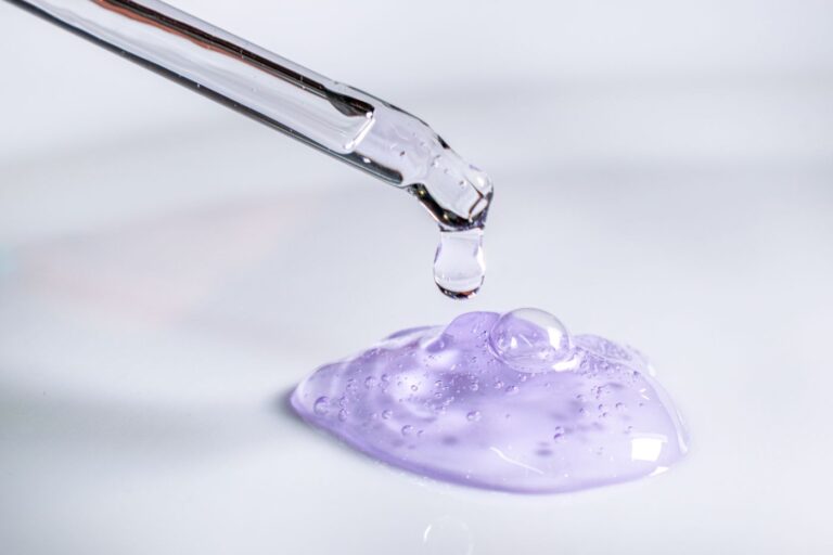 Peptides — pipette and gel